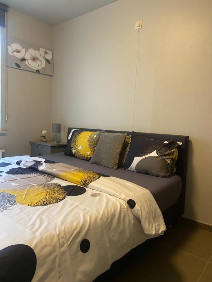 Moderne Appartement Aan Zee Остенде Екстериор снимка